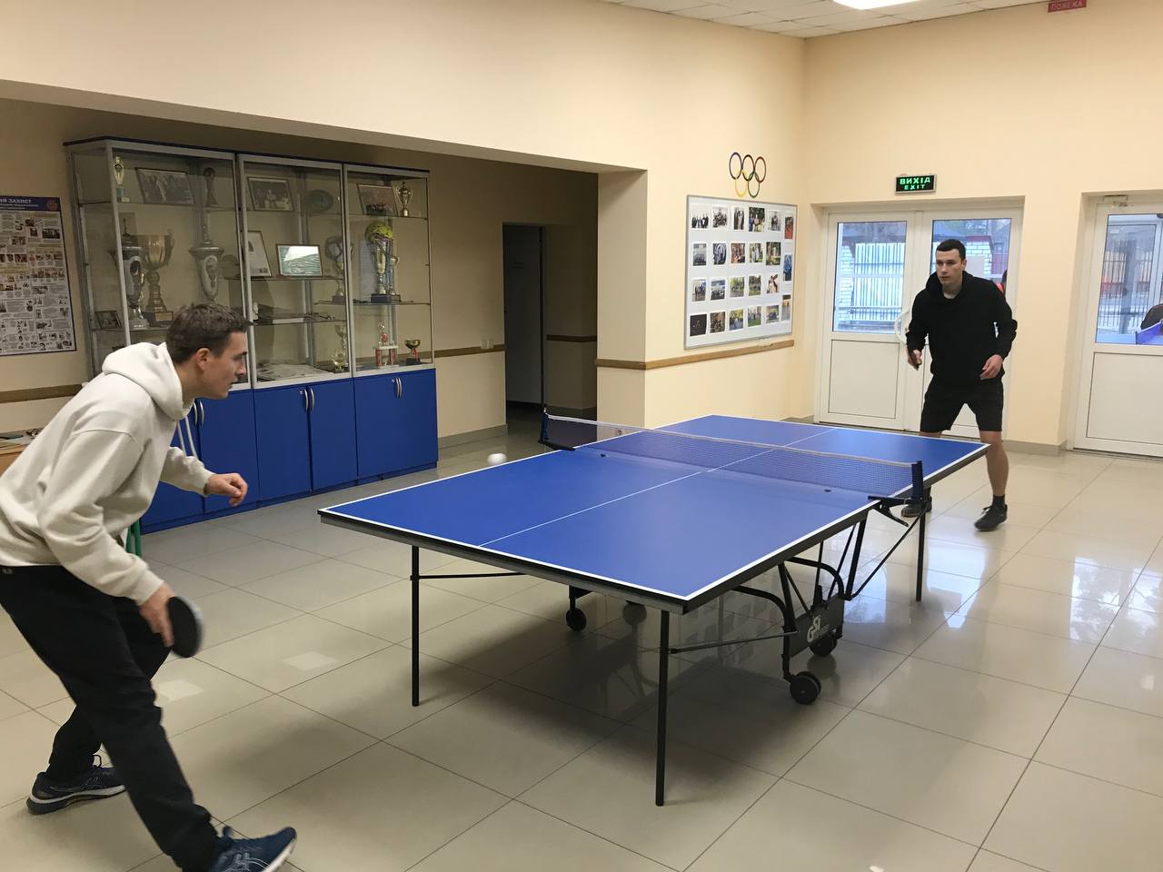 Турнір із настільного тенісу відбувся в УГІ
