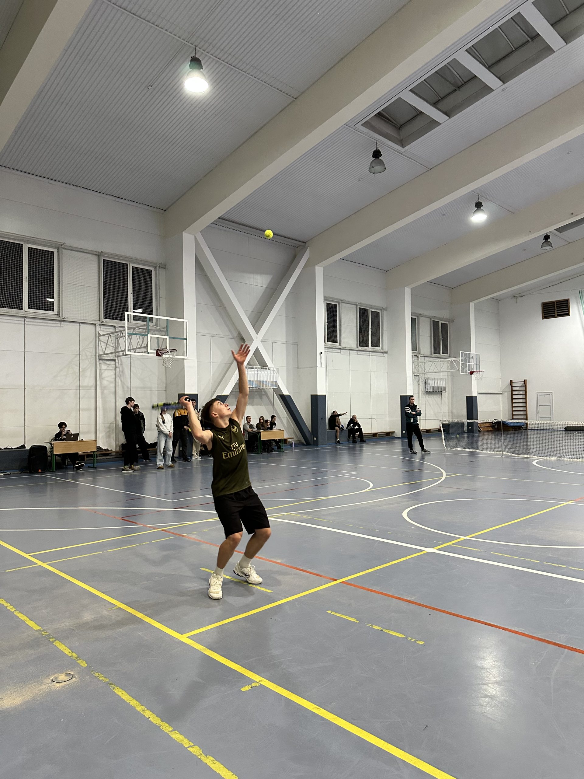 Турнір із великого тенісу відбувся в УГІ